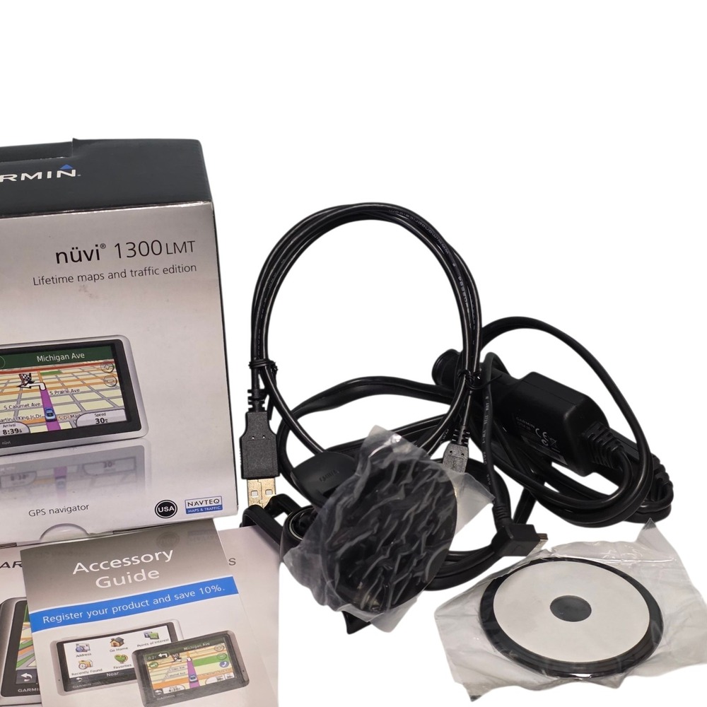 Garmin Nuvi 1300LMT Automotive GPS‎ Mountable Lifetime Maps & Traffic bundle - Picture 6 of 6